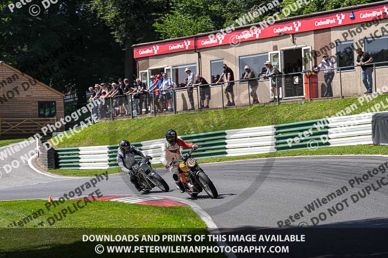 Vintage motorcycle club;eventdigitalimages;mallory park;mallory park trackday photographs;no limits trackdays;peter wileman photography;trackday digital images;trackday photos;vmcc festival 1000 bikes photographs